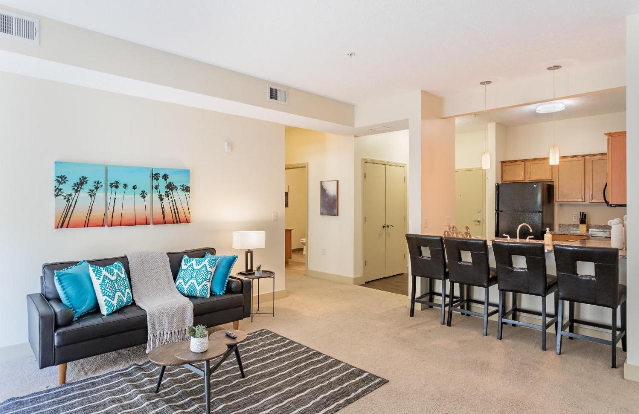Frontdesk Portal Place Apts Oakland Питтсбург Экстерьер фото